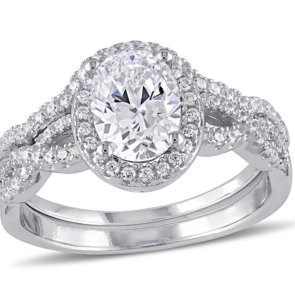 NWOT 2.87 CT. T.W. Cubic Zirconia Bridal Set in Sterling Silver (7)
